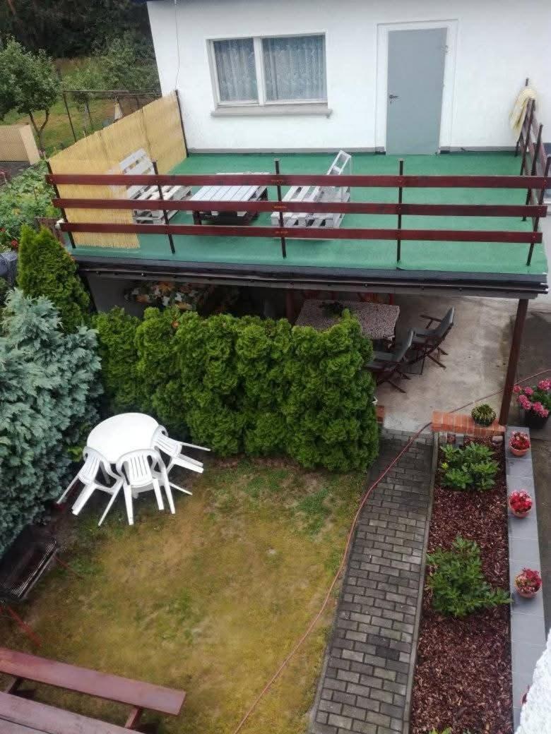 Uslugi Noclegowe I Gastronomiczne Dla Ludnosci Robert Mielcarek Kobyla Gora Exterior photo